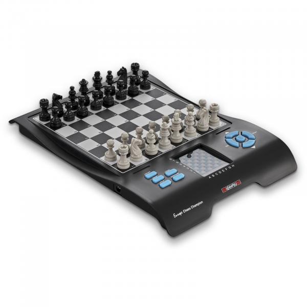 Millenium Euroopan shakkimestari M800 - Shakkitietokone