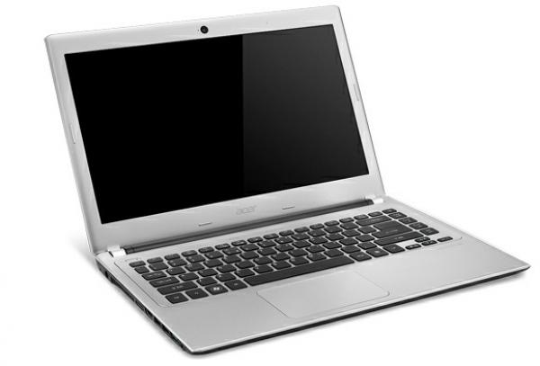 Käytetty Acer Aspire 15.6" i3-2375M, 6GB, 250GB SSD, DVD, Linux Mint