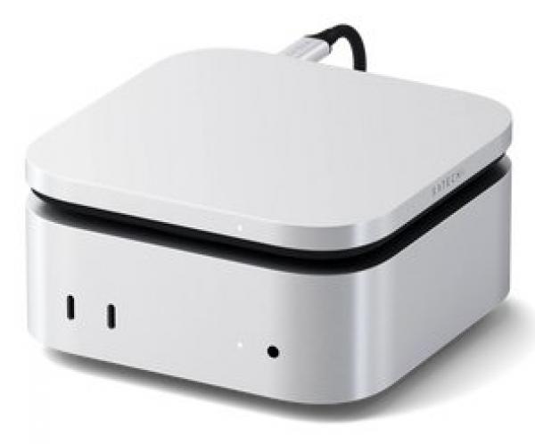 Satechi USB4 Slim NVMe SSD Enclosure silver