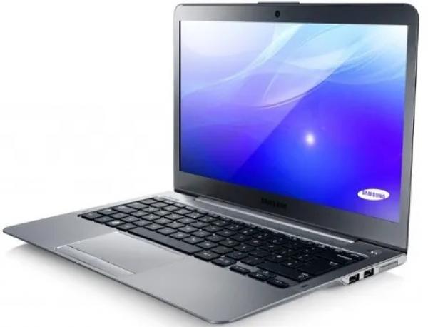 Käytetty Samsung 535U3 13.3" HD, A6-4455M, 8GB, 120GB SSD, Linux Mint