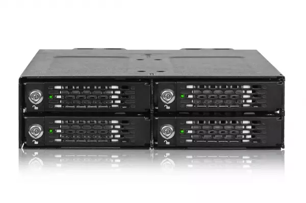 4x PCIe 4.0 M.2 NVMe to 4x OCuLink in 1x 5.25" bay